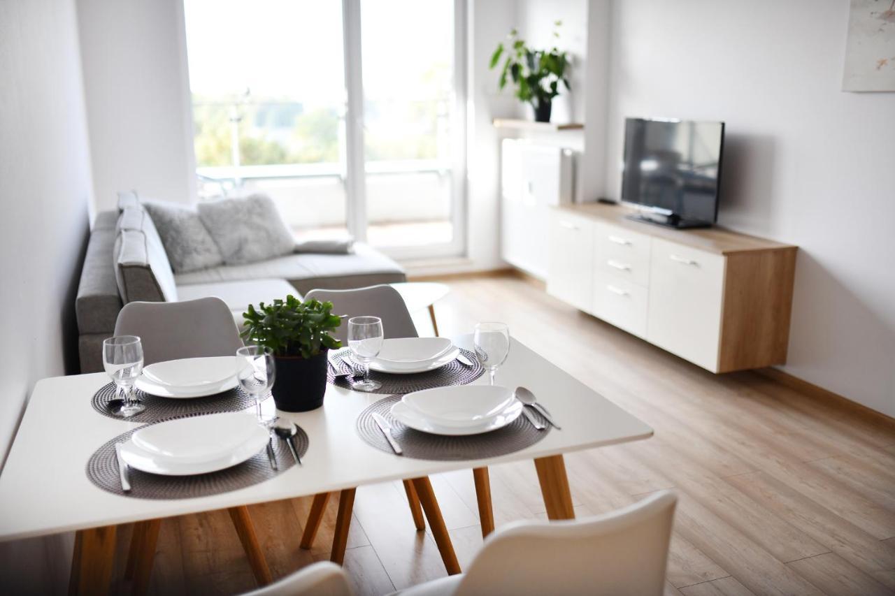 Apartament Solna C506 코워브제크 외부 사진